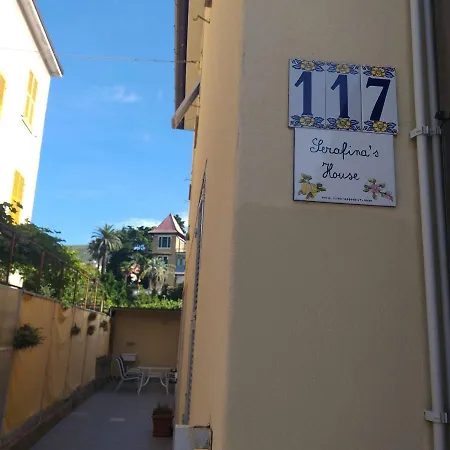 Apartment Serafina's House *